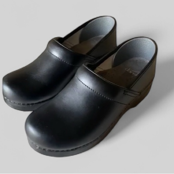DANSKO PROFESSIONAL BLACK LEATHER CLOG Women’s Size EU39 US 8.5-9 NW… - Picture 1 of 11